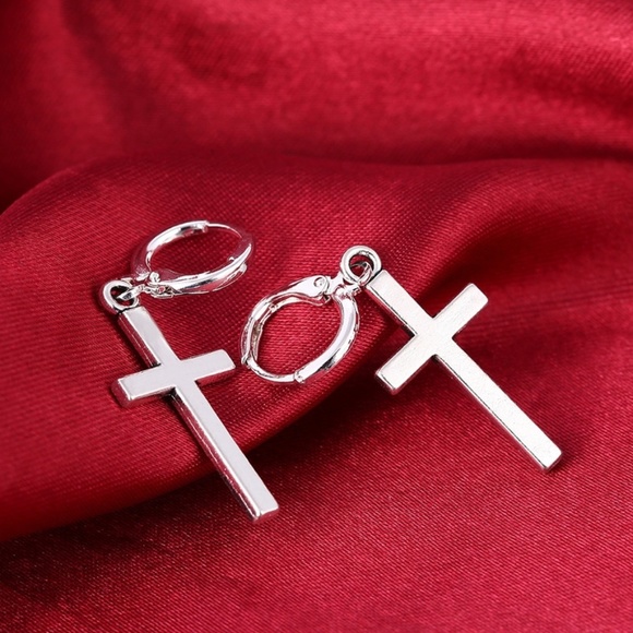 SOLID SILVER UNISEX CROSS PEDANT EARRINGS, NICE EARRINGS, CUTE EARRINGS - Picture 1 of 6
